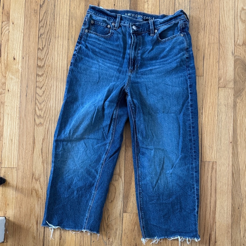 American Eagle medium Blue Denim Jeans super hi rise baggy cropped size 8